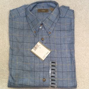 Natural Issue men’s shirt